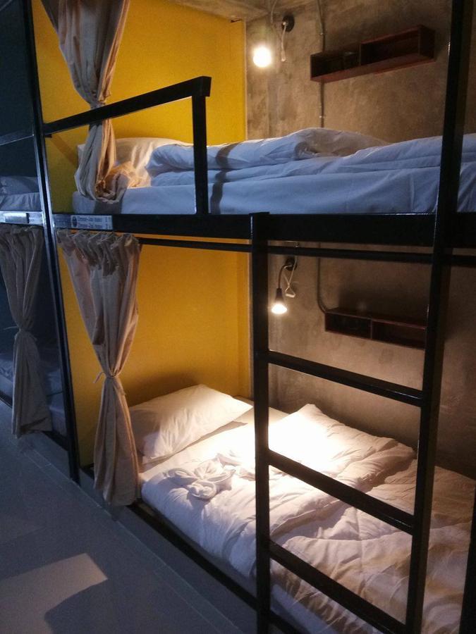 Yellow Flower Hostel Chiang Rai Eksteriør billede